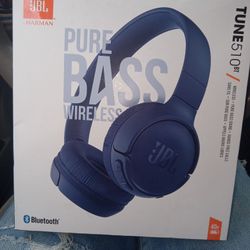 JBL Pure Bass Wireless Headphones Tune 510BT