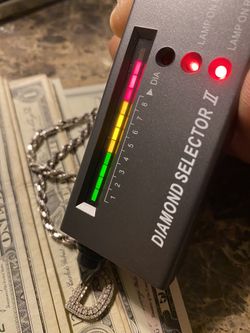 Silver Chain W Diamond Pendant