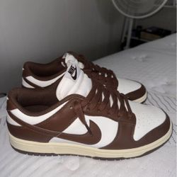 Nike Dunks 