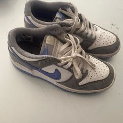 Nike Size 4.5Y 