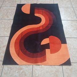 ALFOMBRA  DE ARTE RETRO DE LOS AÑOS 70 Y 80