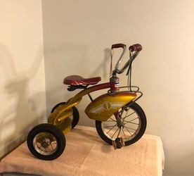 Vintage Murray EZ Step Two Tone Tricycle Full Ball Bearing