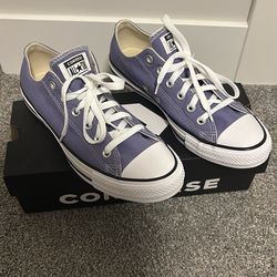 BRAND NEW Lilac Converse “Chucks” Sneakers