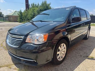 2014 Chrysler Town and Country Touring