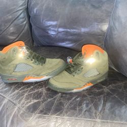 AJ5s Retro