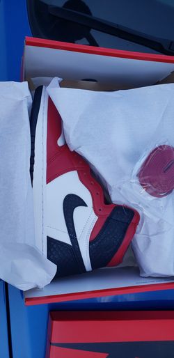 🔥💥🔥💥 Retro 1 Jordan size 9WM/size 7.5 men DS dm me a REASONABLE offer....