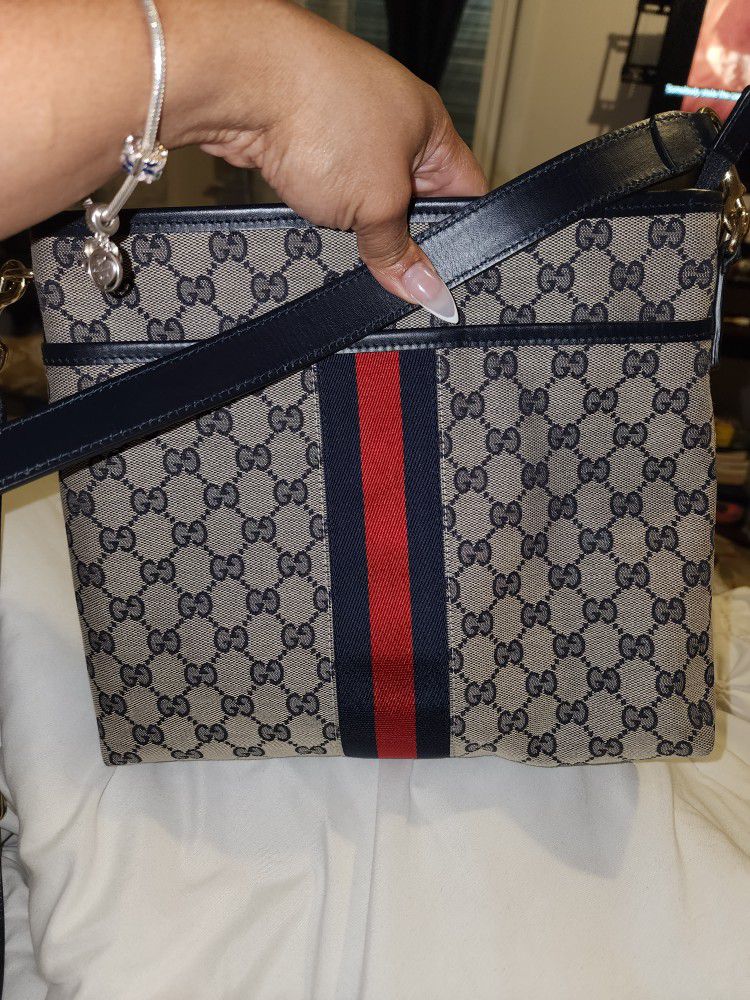 Authentic Gucci Messenger Bag