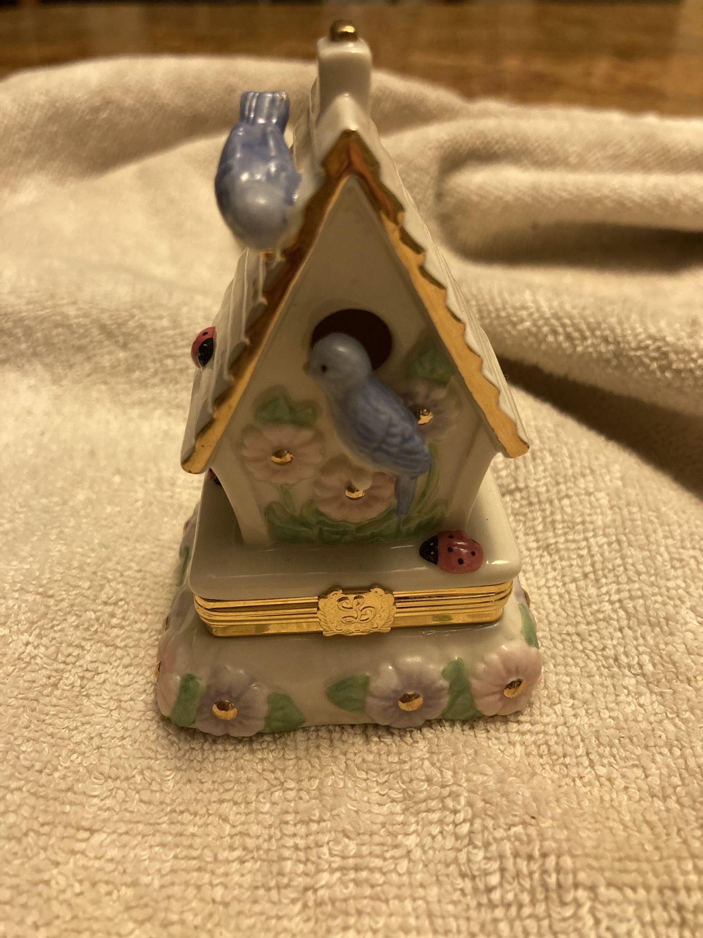 Lenox Treasure Box- Birdhouse treasures