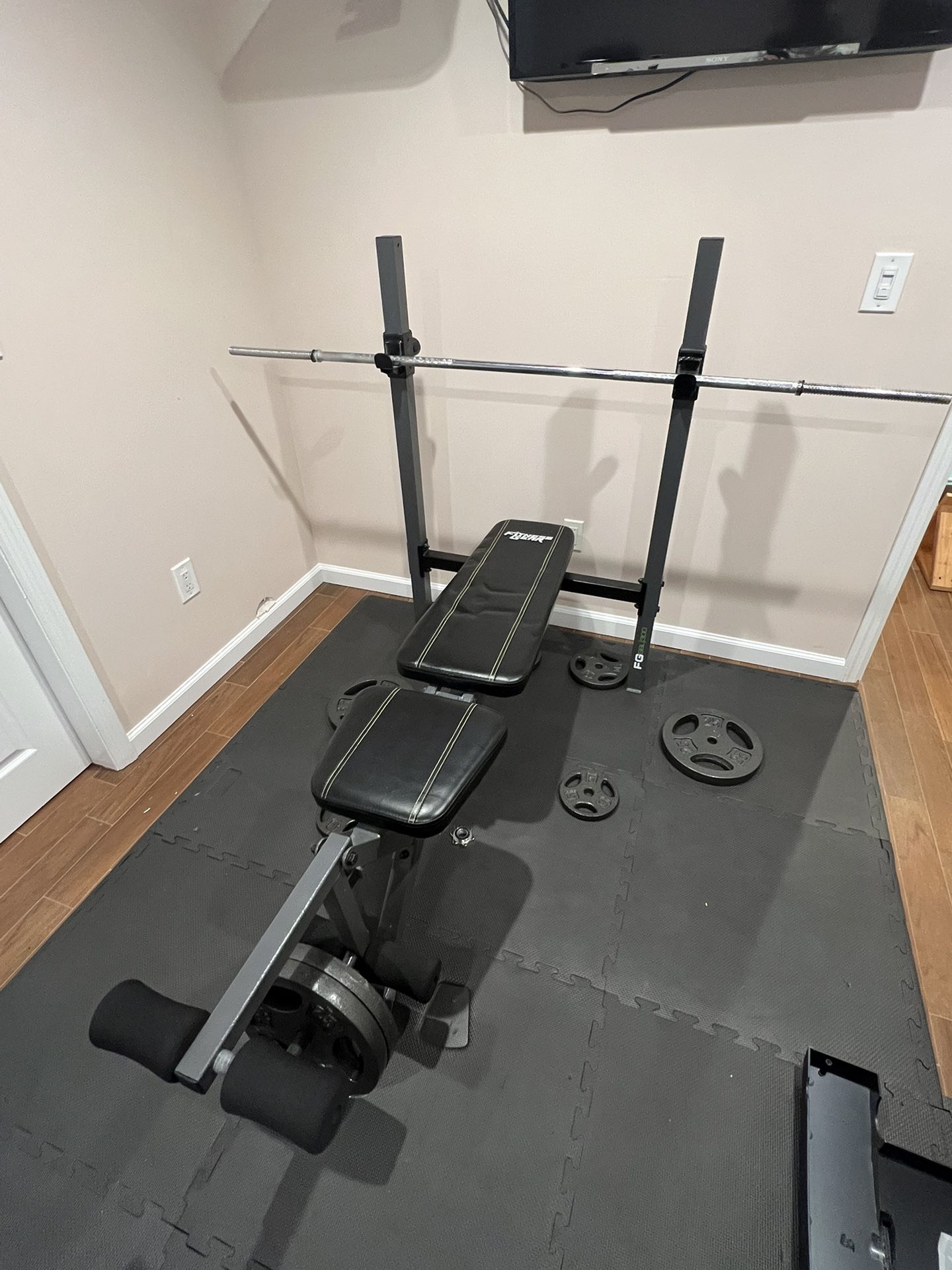 FitnessGear Bench Press and Leg Extension home gym workout machine