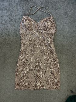 rose gold/tan windsor hoco dress size L