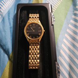 Several watches,  needs new batteries, EVT