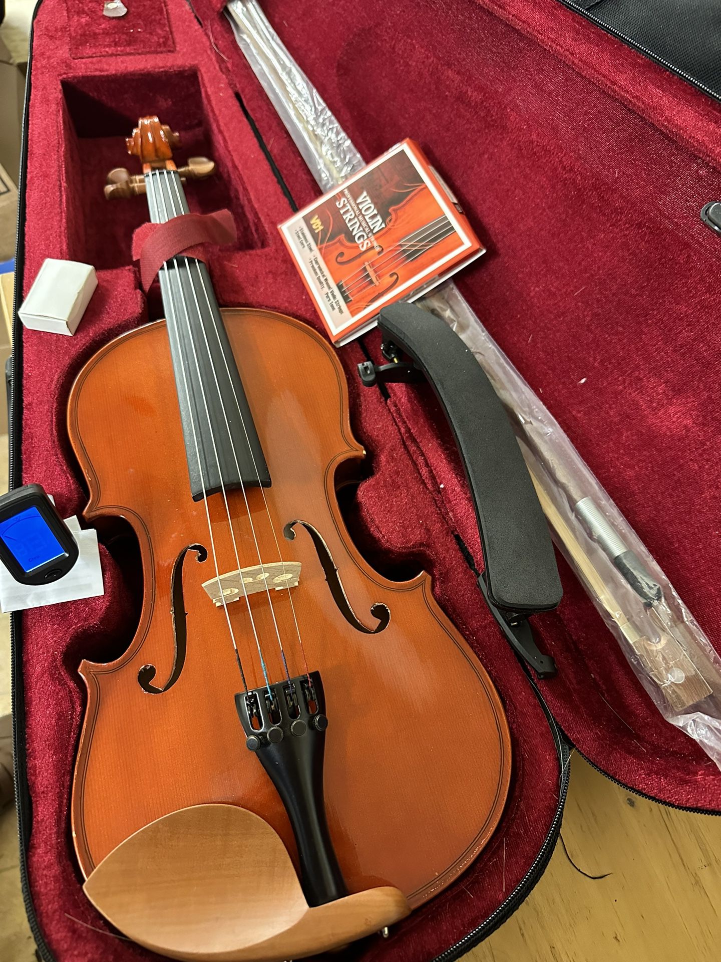4/4 Full Size Violin with New Bow, Digital Tuner, Shoulder Rest, Extra Strings $150 Firm