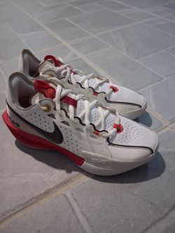 Nike GT-III Basketball Sneakers White Red