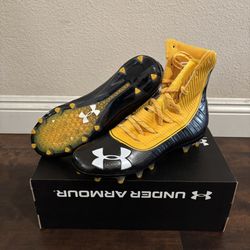 Under Armour highlight MC football cleats