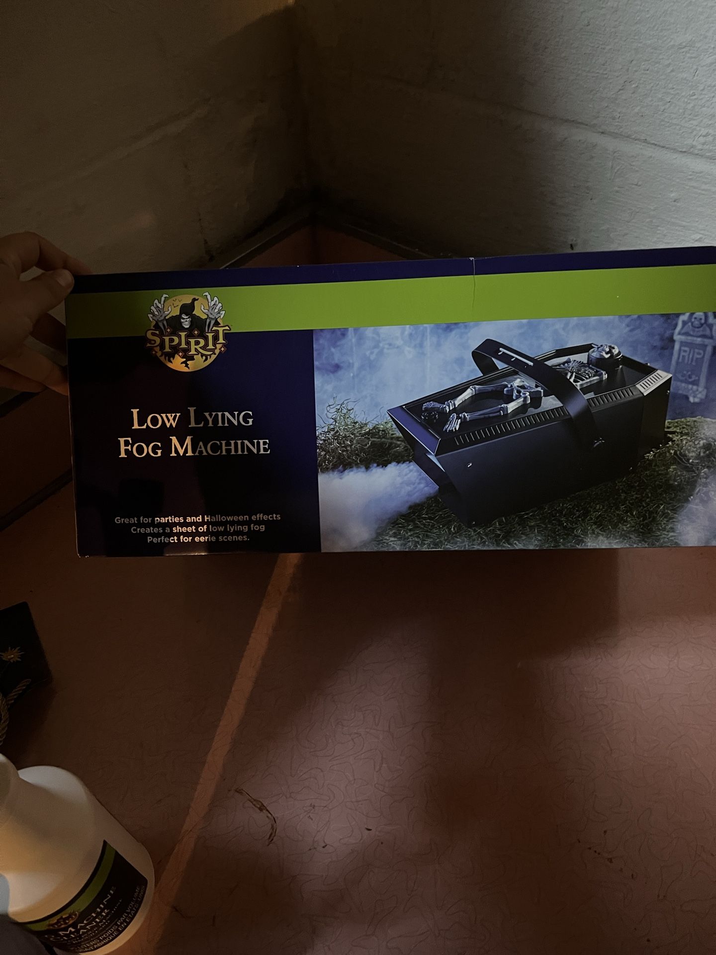 Low Lying Fog Machine With Liquid
