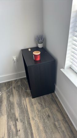 Side table/bed side stand