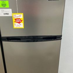 Thomas mini fridge