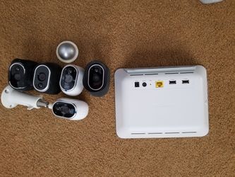 ARLO 720 HD WIRELESS SECURITY SYSTEM USED 