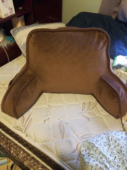 Back Pillow Rester