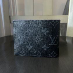 Louis V Black Monogram Wallet Men