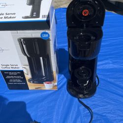 Main stays single server, coffee maker