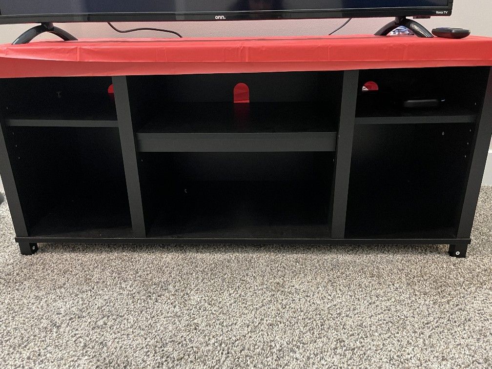 TV Table 