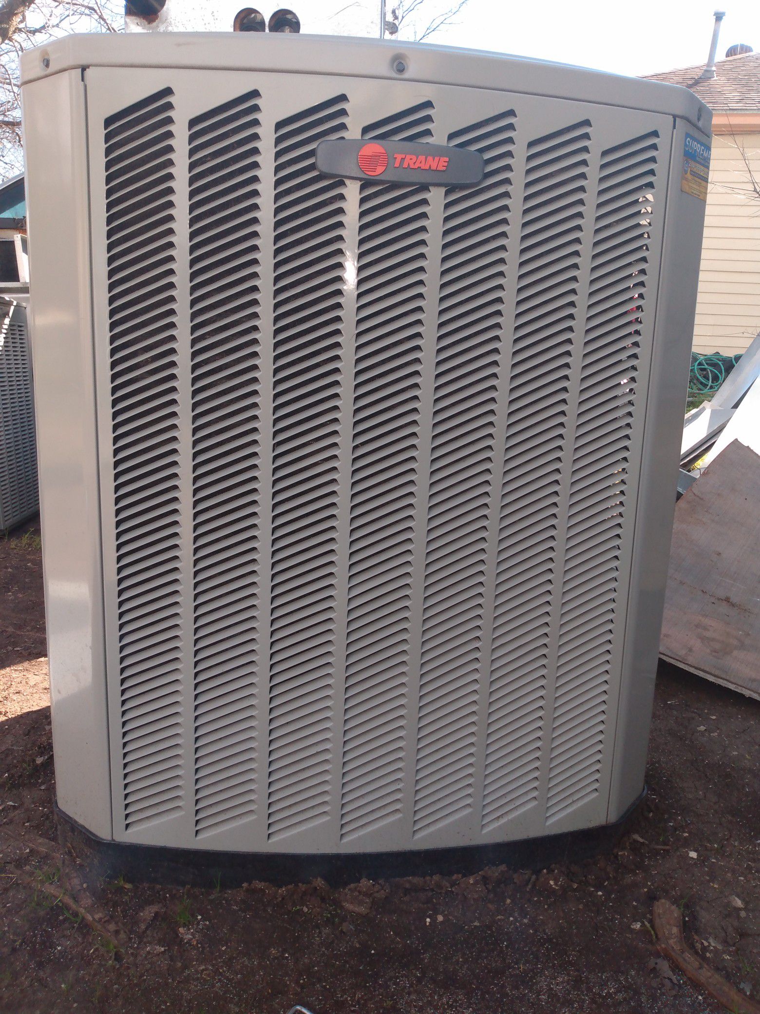 I have a 5-tons condenser and coil Trane R22 6 years all in good conditions for only $200