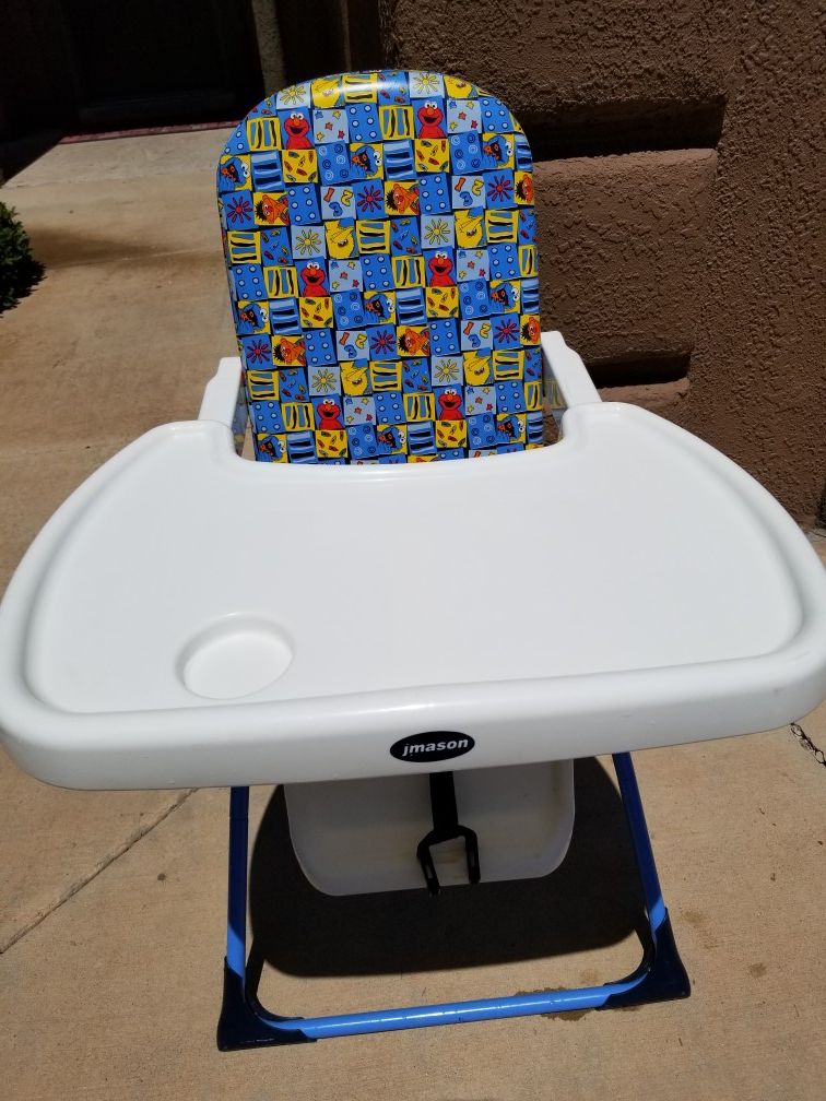 J.Mason Sesame Street high chair located Northwest el paso