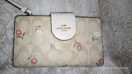 Coach Phone Wallet In Signature Canvas With Floral Print