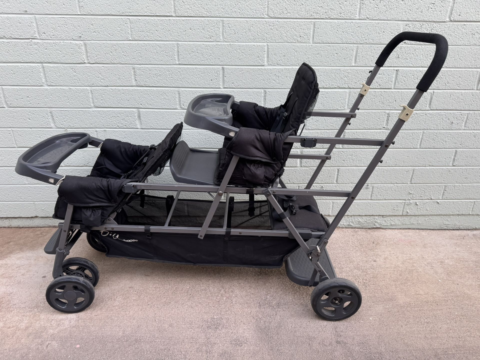 Joovy Big Caboose Triple Stroller