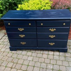 Dresser  51/14-18-32/12