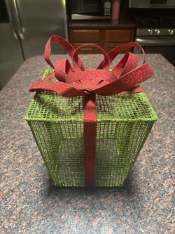 Christmas Gift Box Decoration