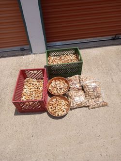 Used wine corks