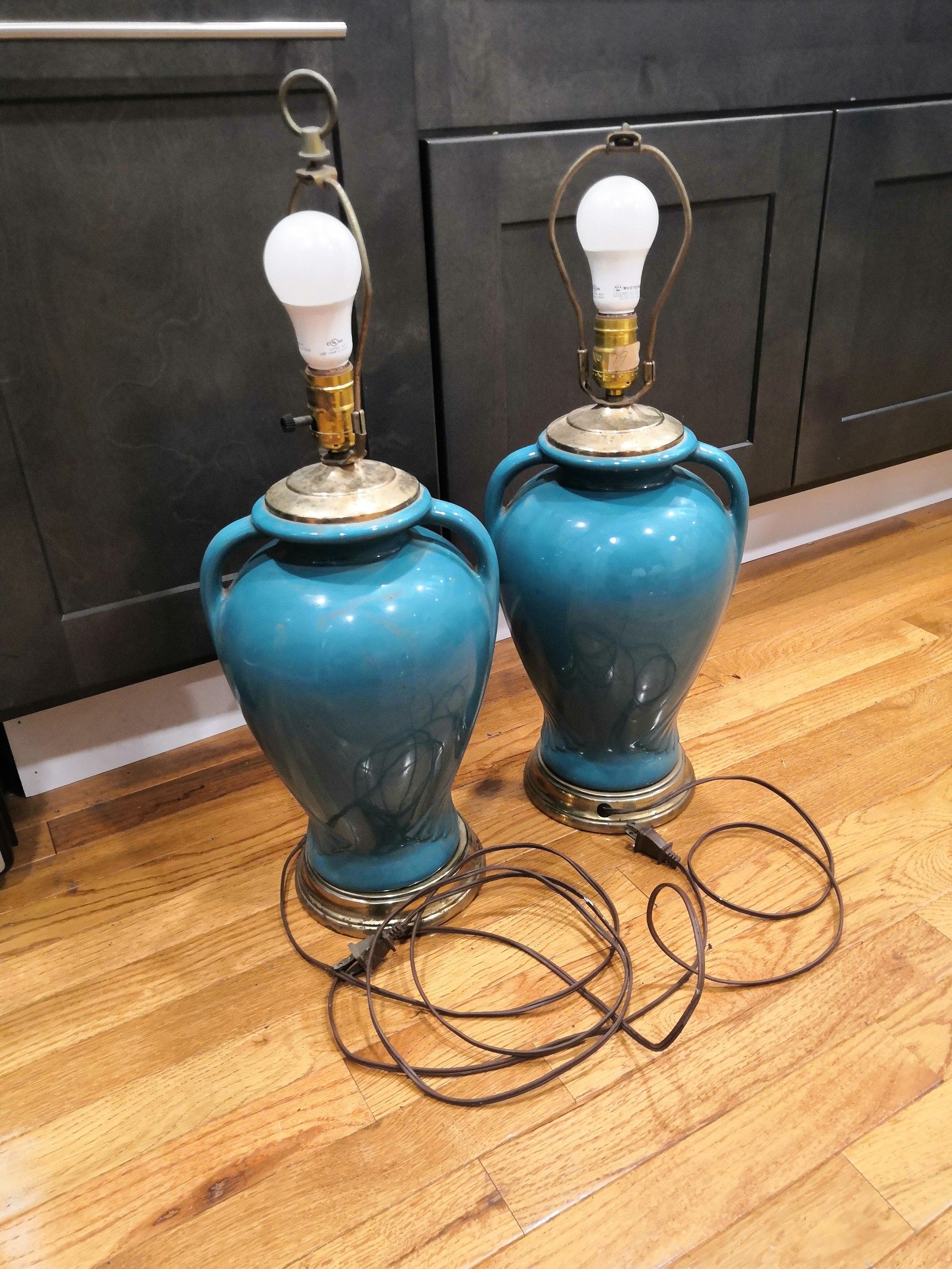 Vintage Turquoise Lamp Set - Antique