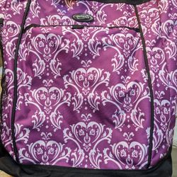 LIKE NEW OLYMPIA WHEELED  LUGGAGE/SHOPPING CART WITH RETRACTABLE HANDLE 