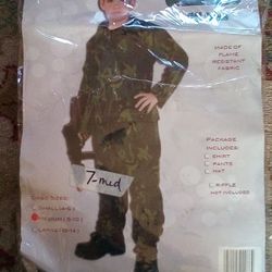 Costume