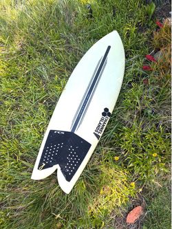 Ci fish surfboard