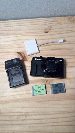 Canon G7X Mark II Bundle
