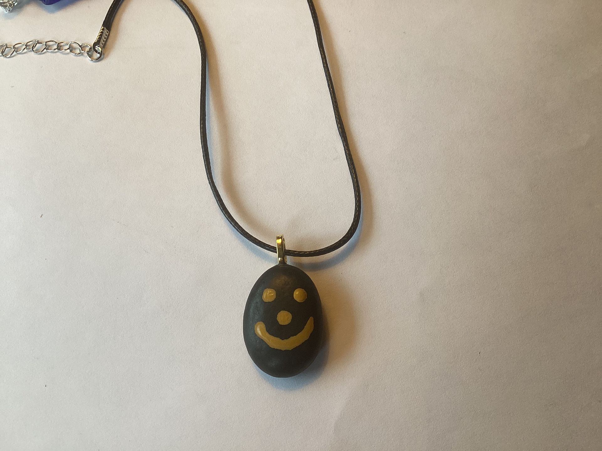 NECKLACE/PENDANT-CHILDREN-HAPPY FACE