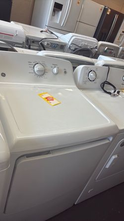 Nice like new GE gas dryer