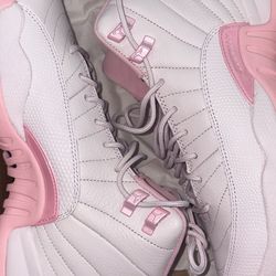 AIR JORDAN 12 RETRO (GS) PEARL PINK SIZE 6Y