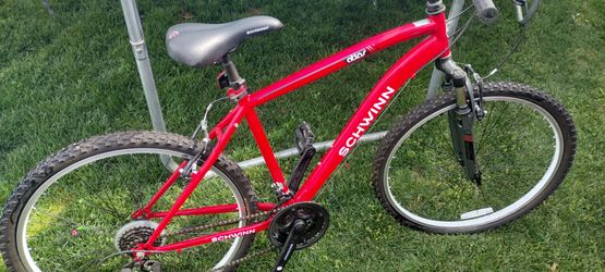 Schwinn 26 inch mountain bike