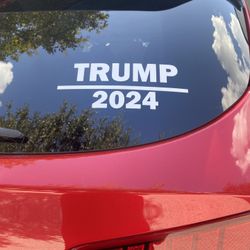 TRUMP 2024 STICKER