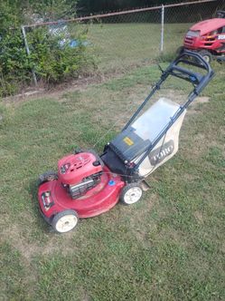 Toro recycler push mower self propelled with bagger