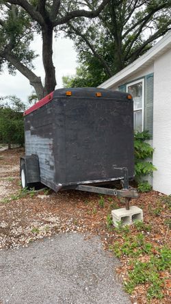 5 x 8 enclosed trailer