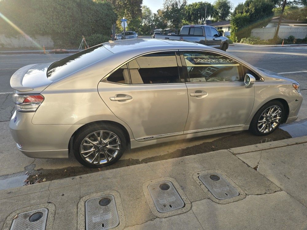 2010 Lexus HS 250h