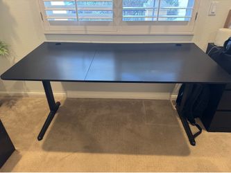 Black desk - free