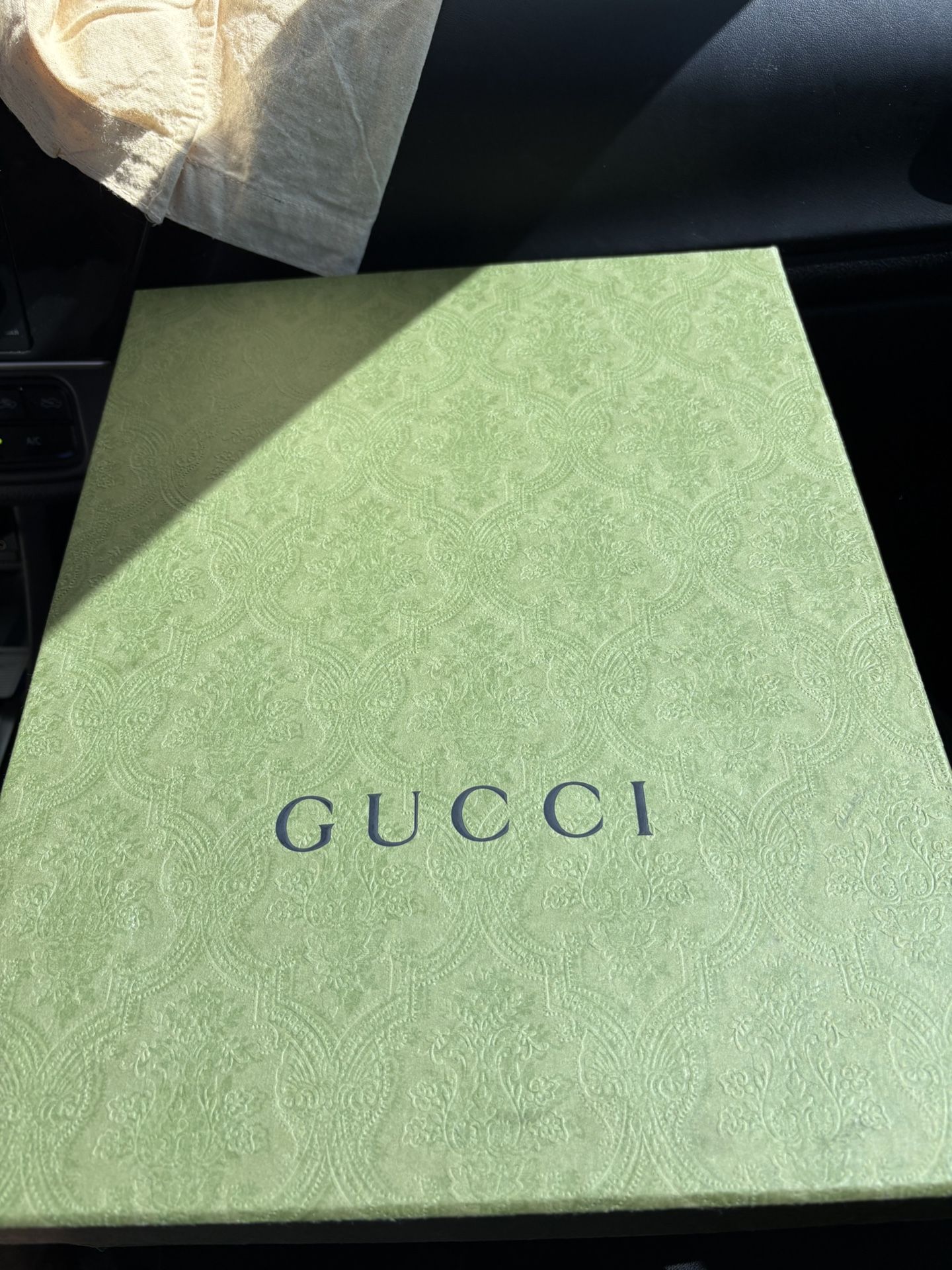 Women’s Gucci Slides