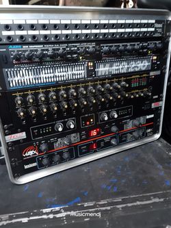 Rack Gear sold separately  R E A D   POST