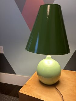 Vintage Chilo Green Lamp Made In USA (Tested And Working)
